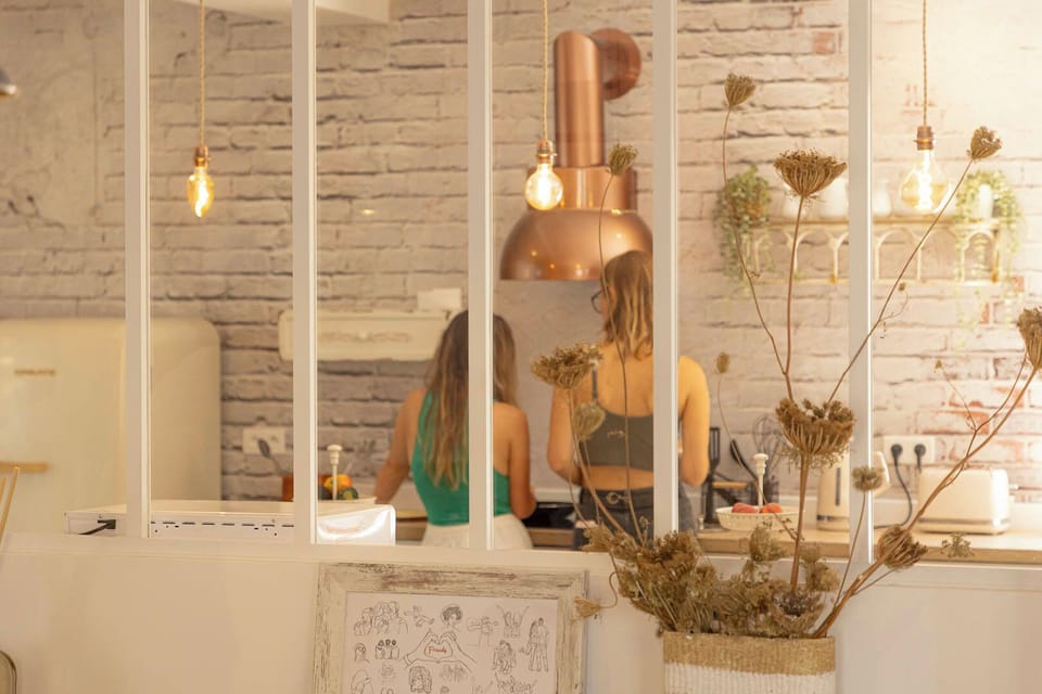 Shared fridge, microwave