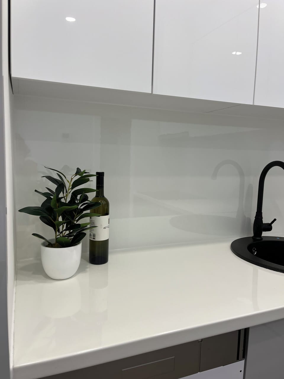 Comfort Apartment, Balcony, Sea View | Private kitchen | Espresso maker, electric kettle