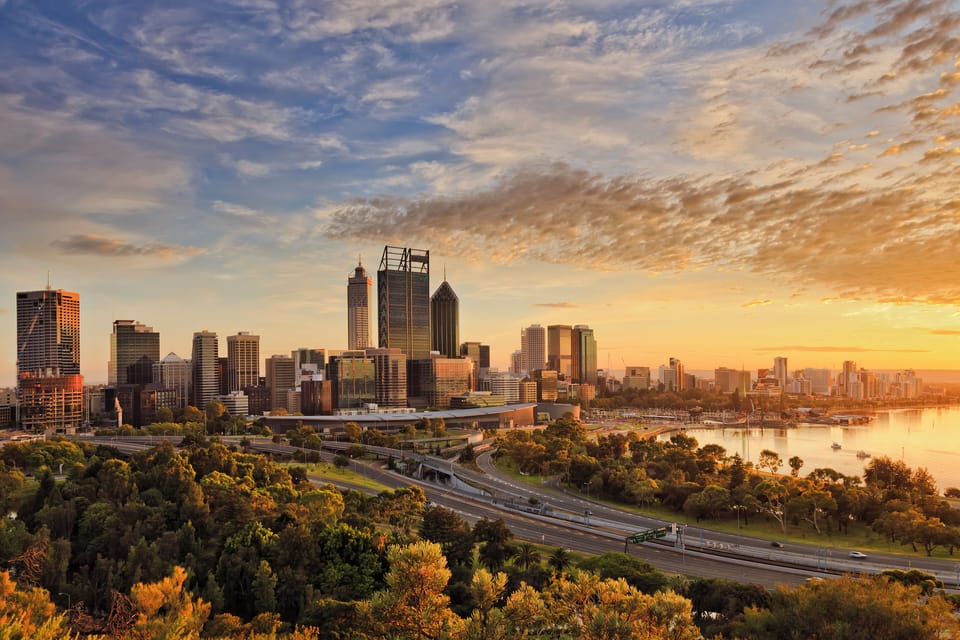 A breathtaking sunrise view of Perth from Kings Park.