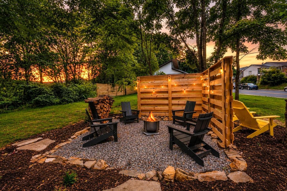 Fireside Gathering Area | An Inviting Space for Cocktails and Conversation