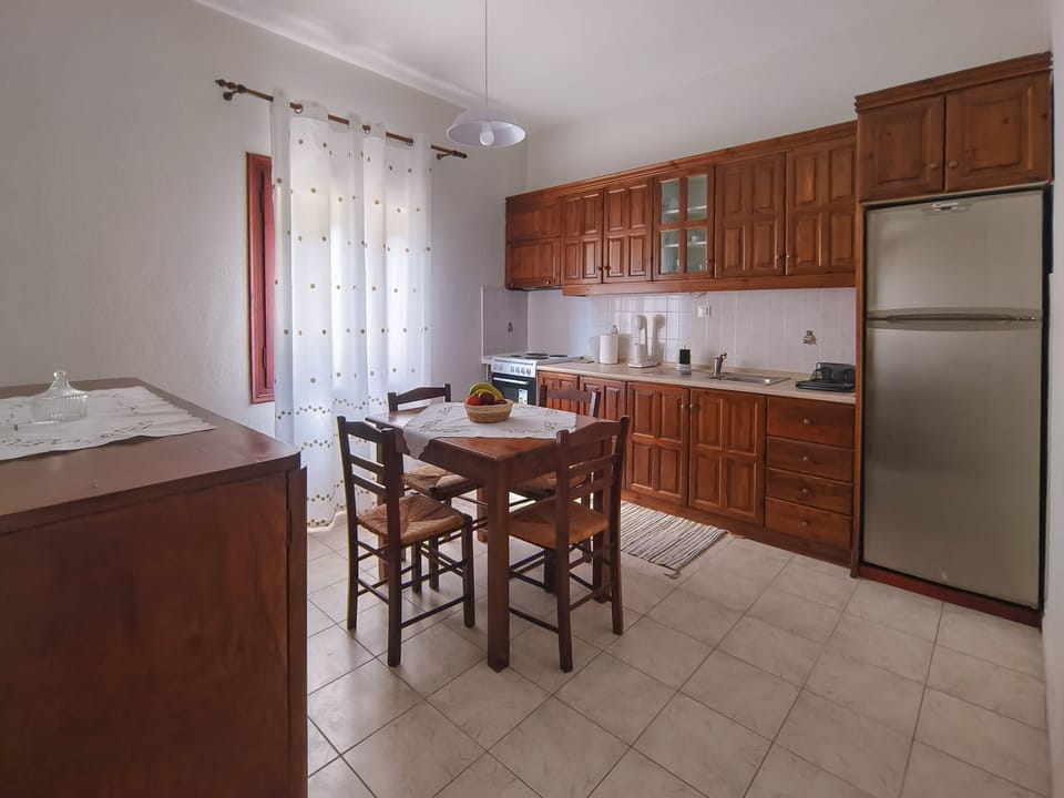 House | 1 bedroom