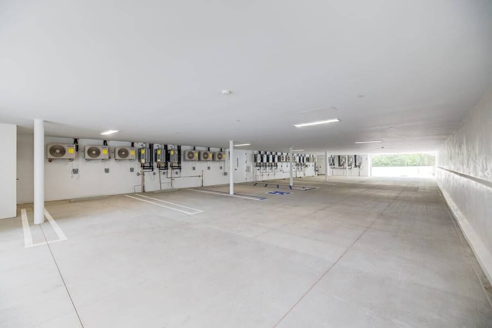 16 parking spaces in underground & open parking garage