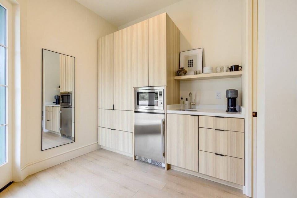 Kitchenette with Nespresso Coffee Machine and Mini Fridge - No Stove