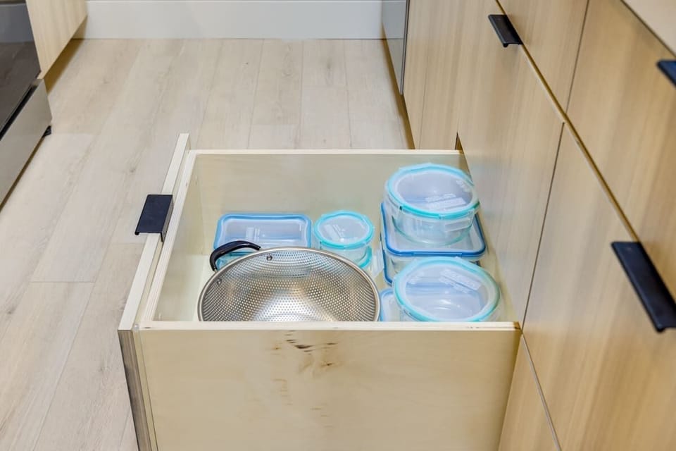 Essentials provided: cookware and microwave safe containers