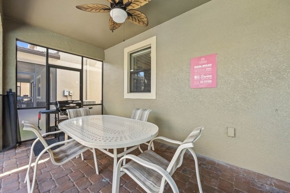 House, Multiple Bedrooms | Outdoor dining