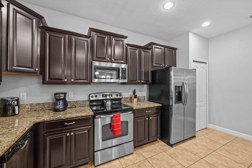 House, Multiple Bedrooms | Private kitchen