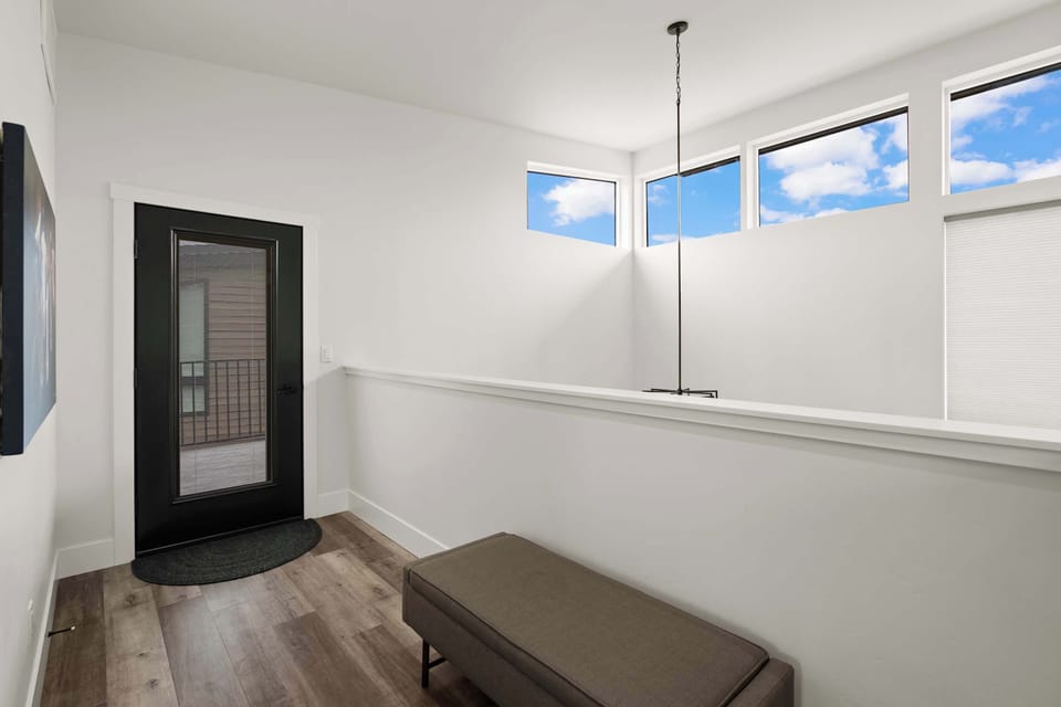 House, Multiple Beds, Hot Tub, Mountain View | Interior