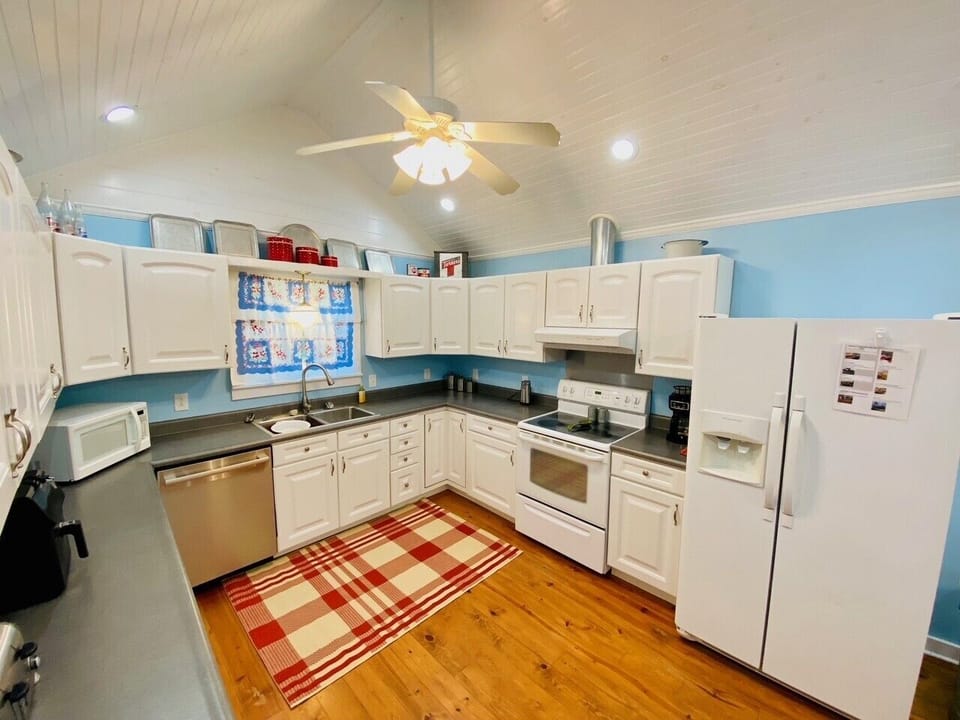 Kitchen first floor