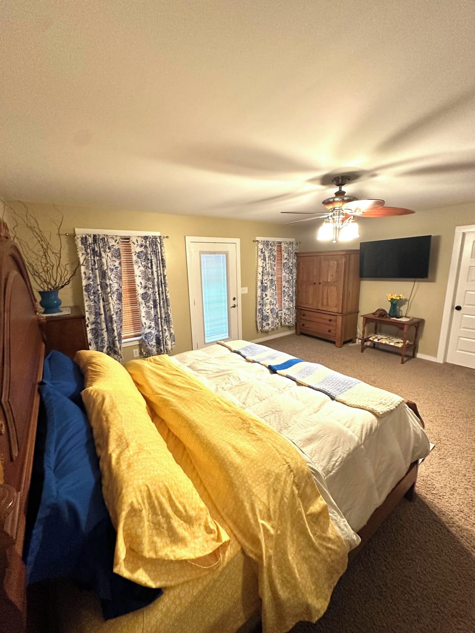 Master bedroom-second floor