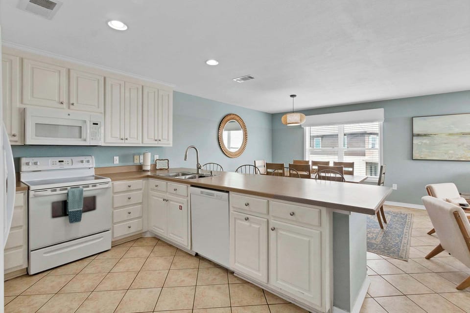Spacious Kitchen