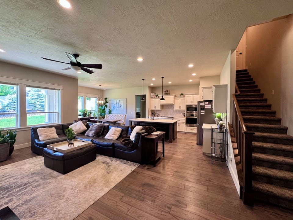 Main Floor Living Area