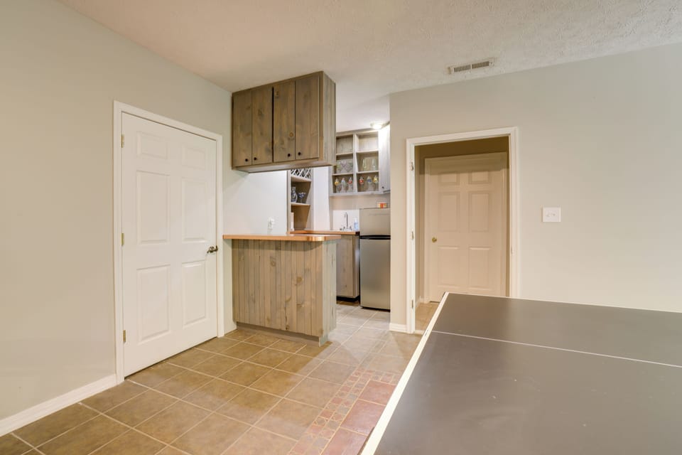 Wet Bar | Lower Level