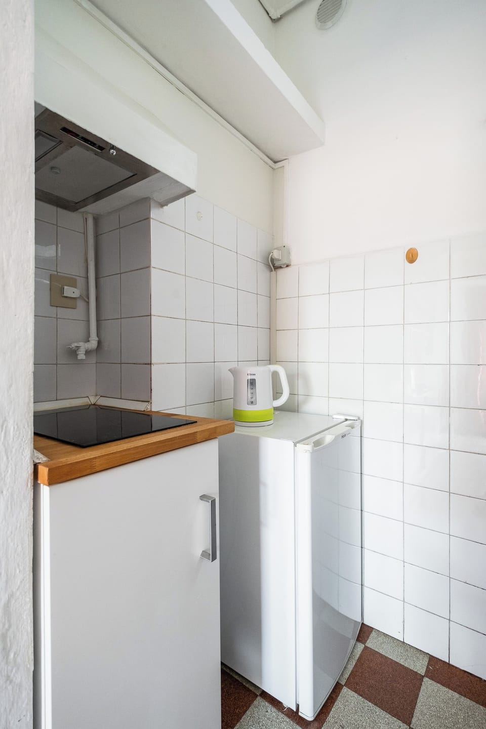 Apartment | Private kitchen | Fridge, microwave, dishwasher, cookware/dishes/utensils