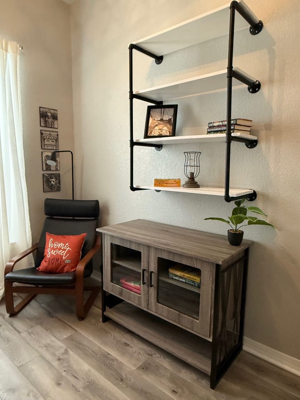 Bunk bed room 
