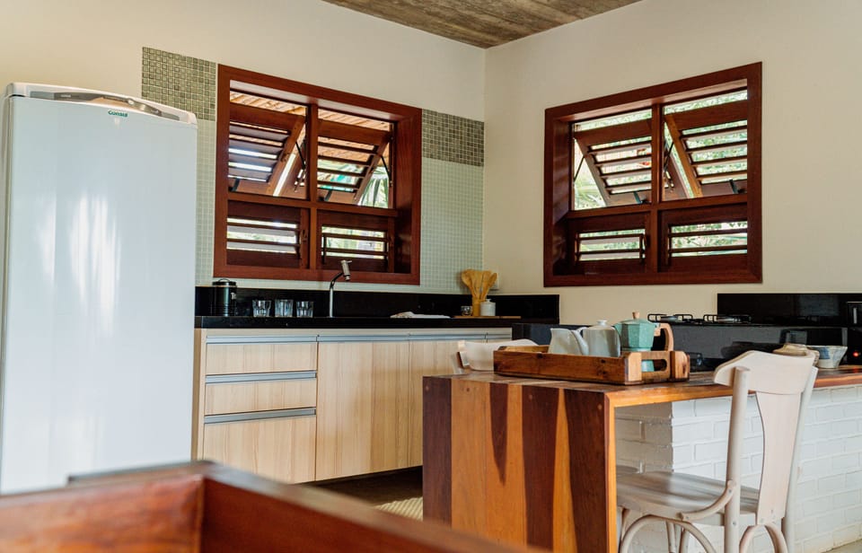 Superior Villa, Garden View | Private kitchenette | Fridge, stovetop, cookware/dishes/utensils, dining tables