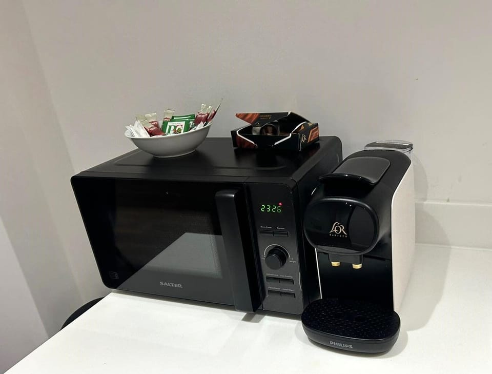 Microwave & Coffee Machine
