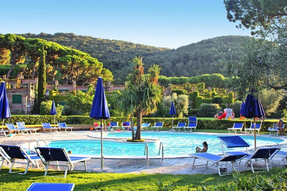 Holiday Home Swimming Pool