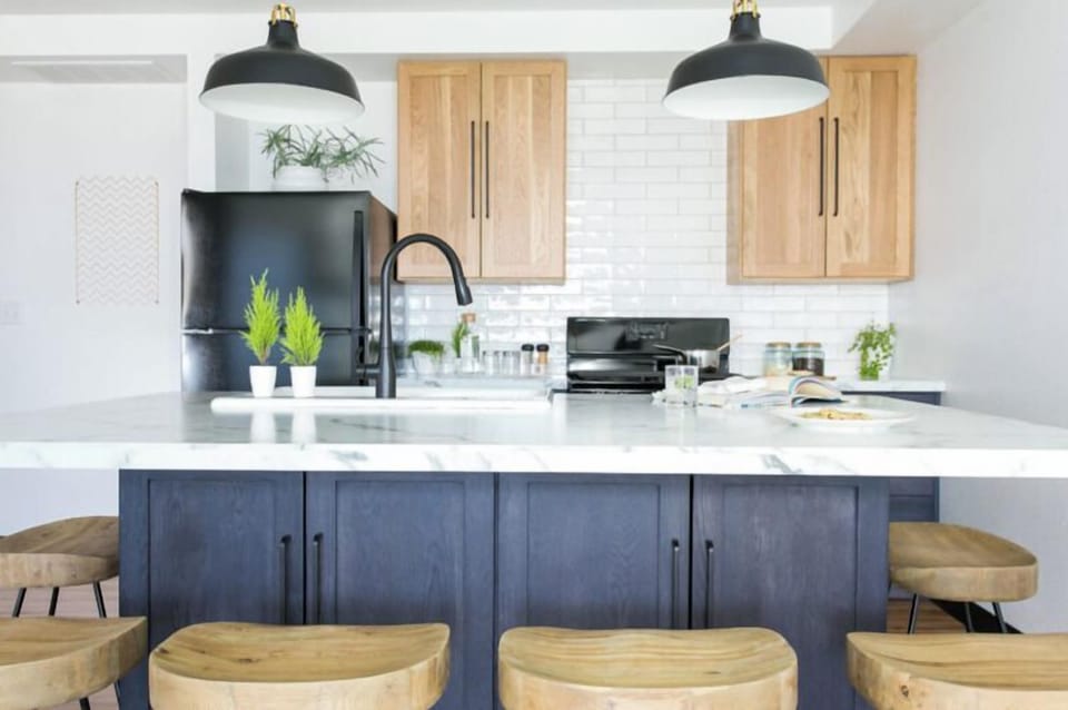 This spacious fully-equipped kitchen is perfect for whipping up vacation goodies!