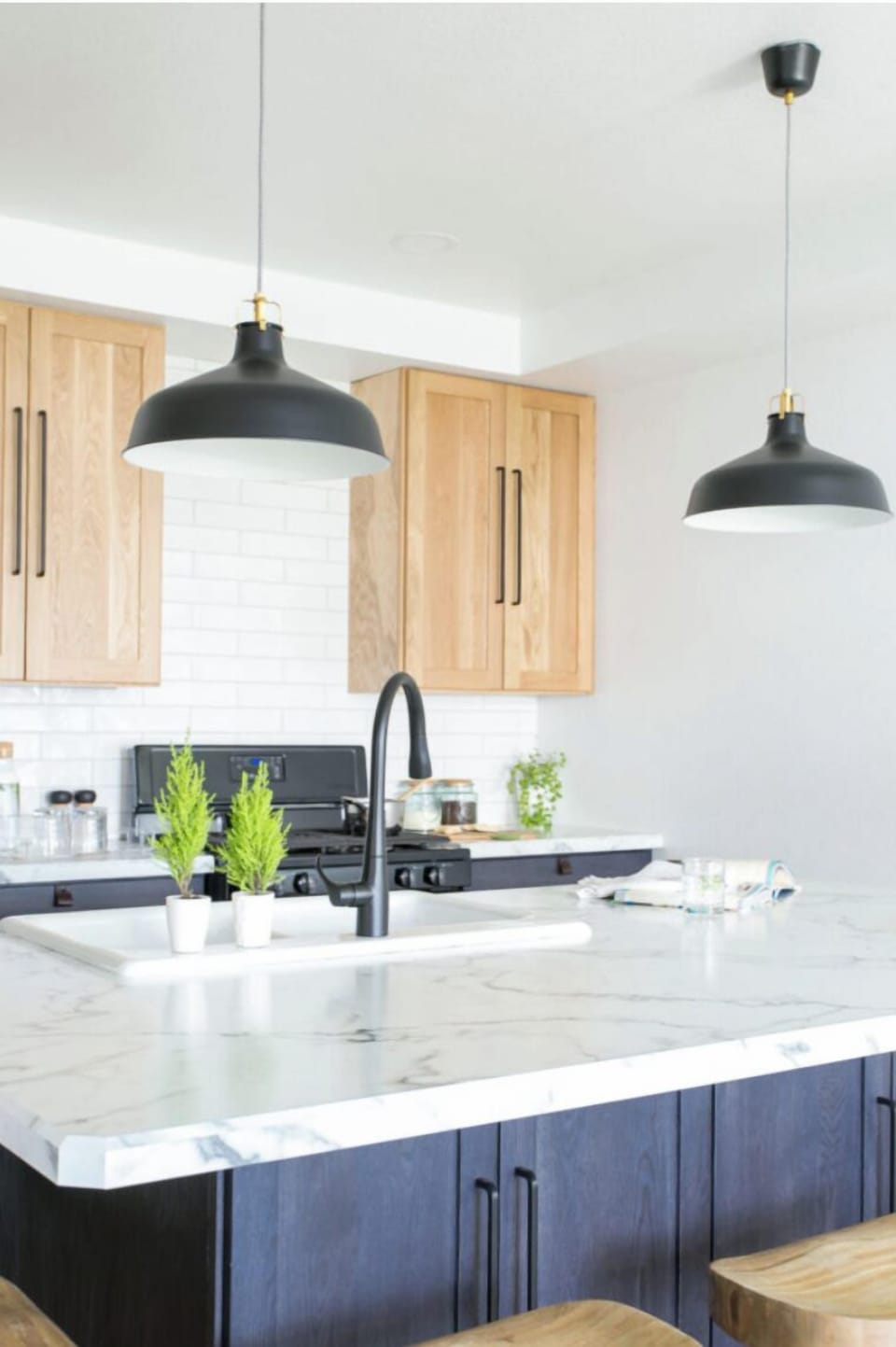Thanks to plenty of countertop space, cooking is a breeze in this kitchen!