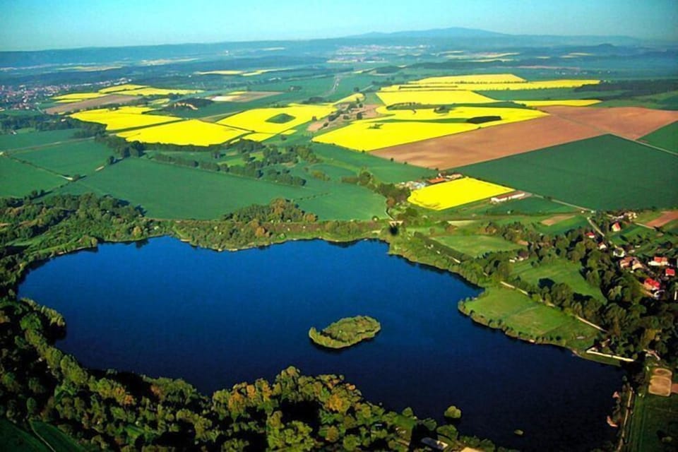 Surroundings [summer] (1-5 km)