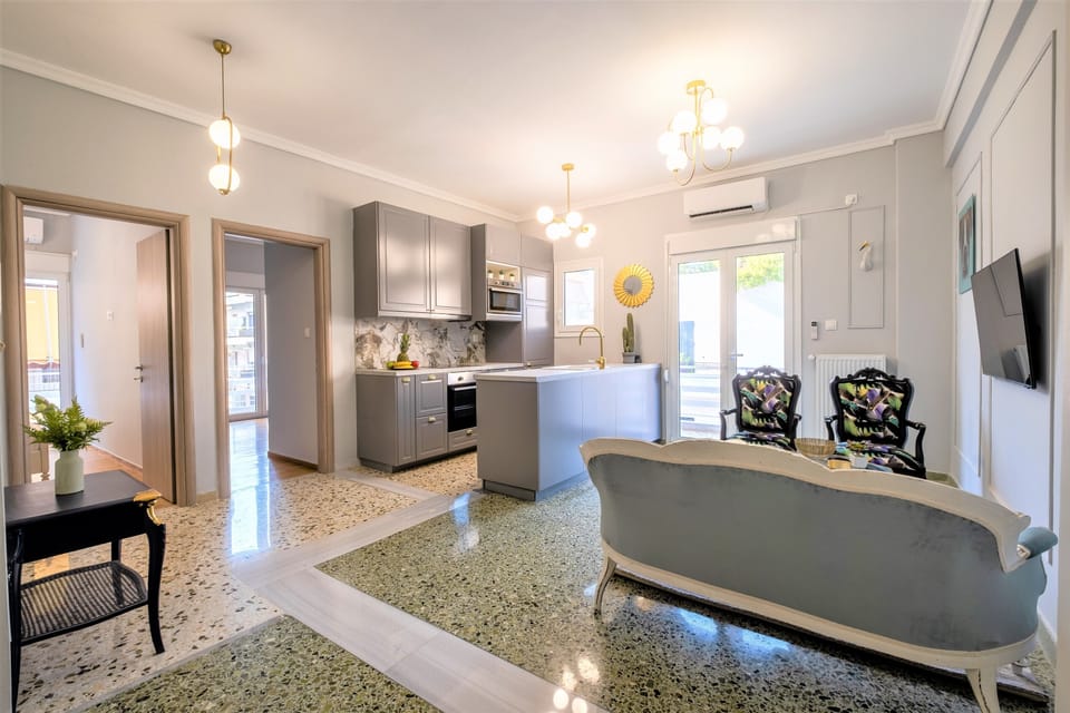 Design Apartment, 2 Bedrooms | Living area