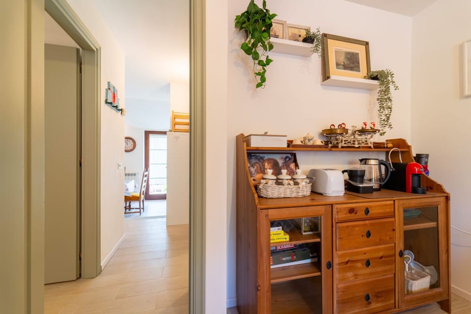 Apartment | Living area | TV
