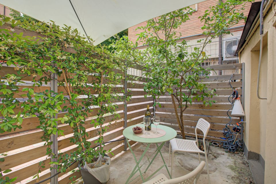 Family Apartment, 1 Bedroom, Microwave (Beach & Relax - Private Parking and) | Outdoor dining
