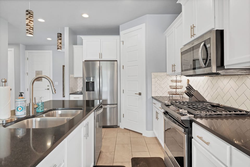 Kitchen Island View