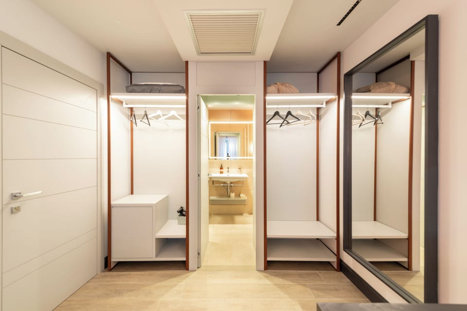 Comfort Triple Room, City View | Laptop workspace, free WiFi