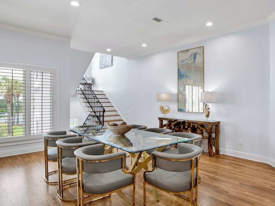 Dining Area - Second Floor