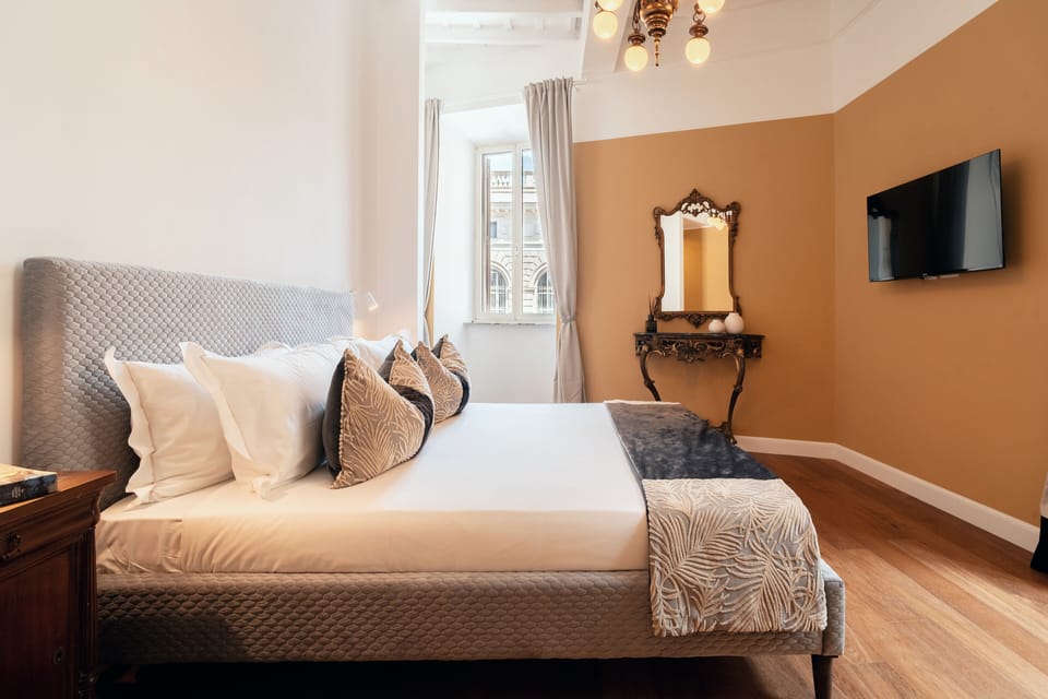 In-room safe, soundproofing, iron/ironing board, free WiFi