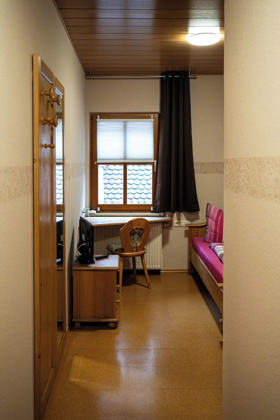 Single Room | WiFi (free)