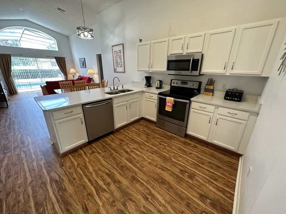 2806KOL - Kitchen (1).jpeg