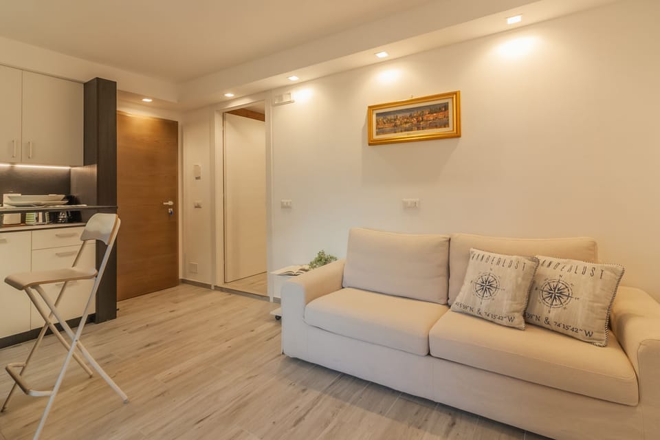 Apartment, Smoking | 1 bedroom