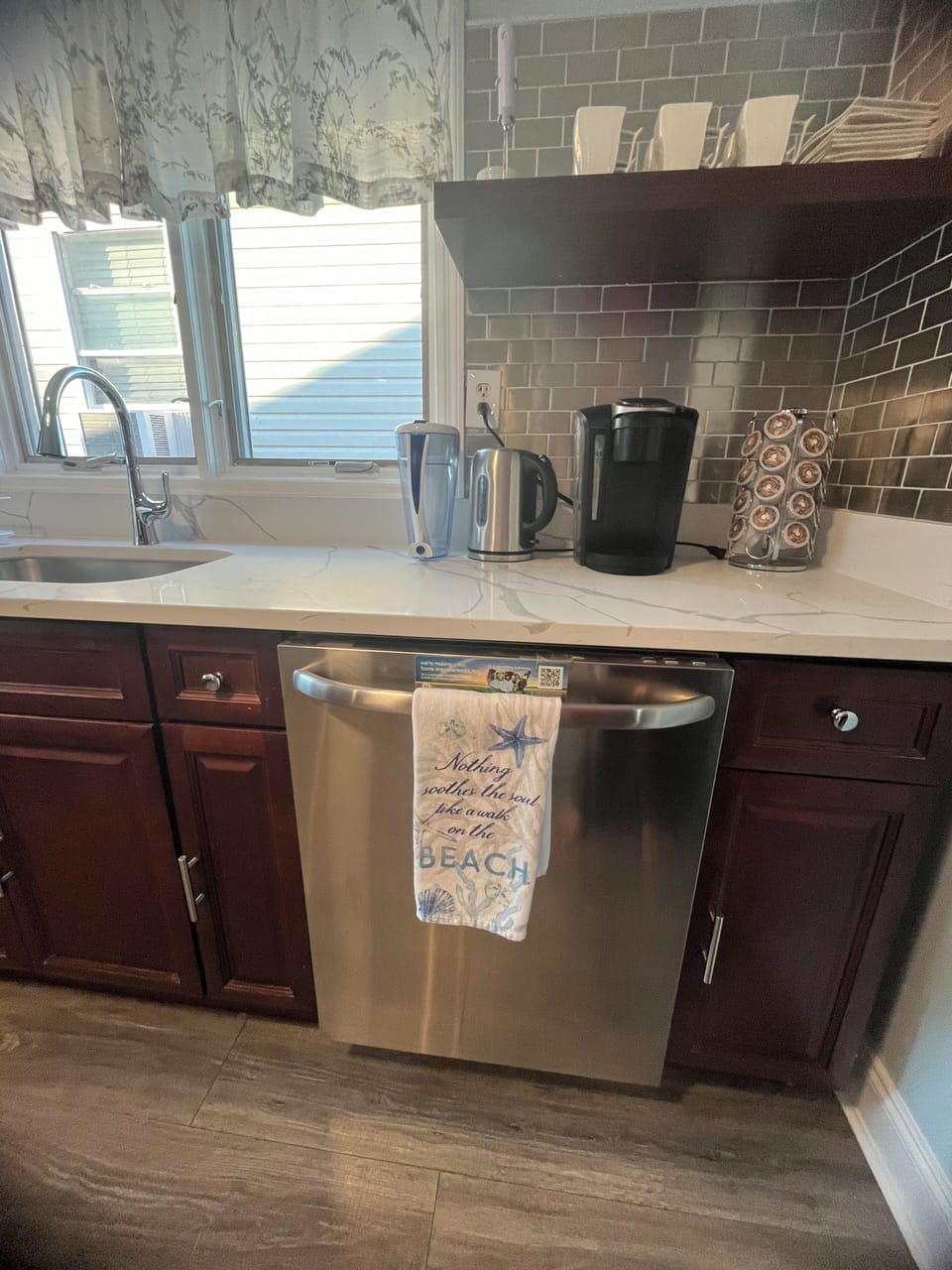 Kitchen w/ amenities