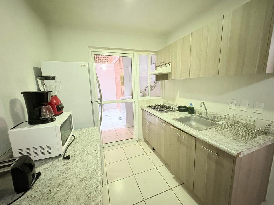Classic Apartment, 3 Bedrooms, Kitchen, City View | Private kitchen | Fridge, microwave, dishwasher, toaster