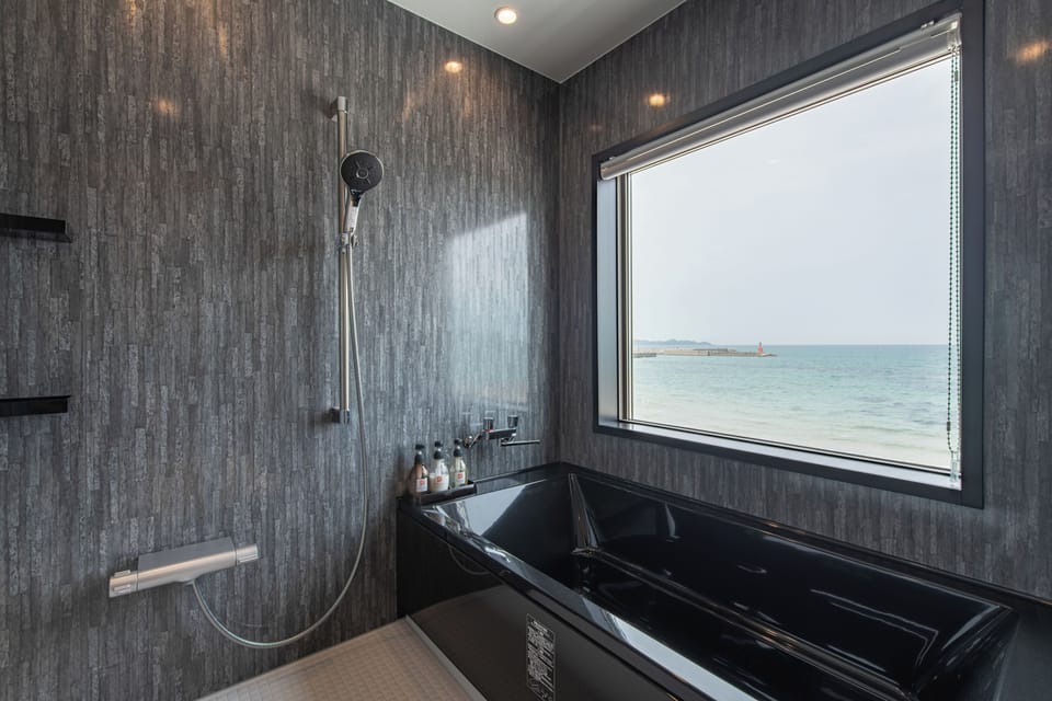 Japanese Style Room with Private Bathroom, Non Smoking | Bathroom | Shower, free toiletries, hair dryer, towels