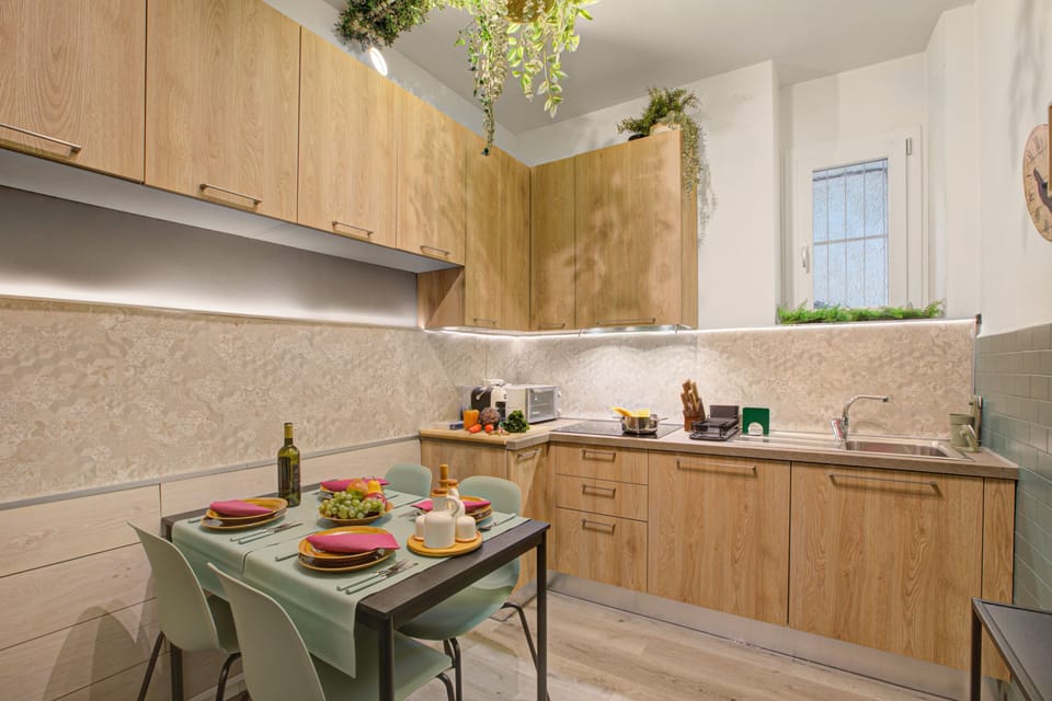 Kitchen and dining area
