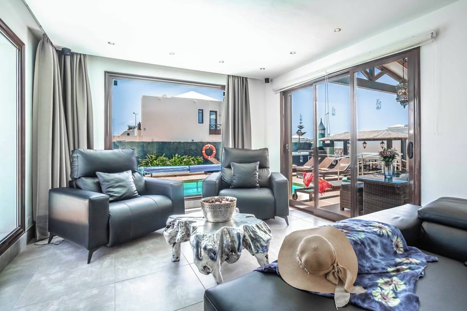 Villa (5 Bedrooms) | Interior