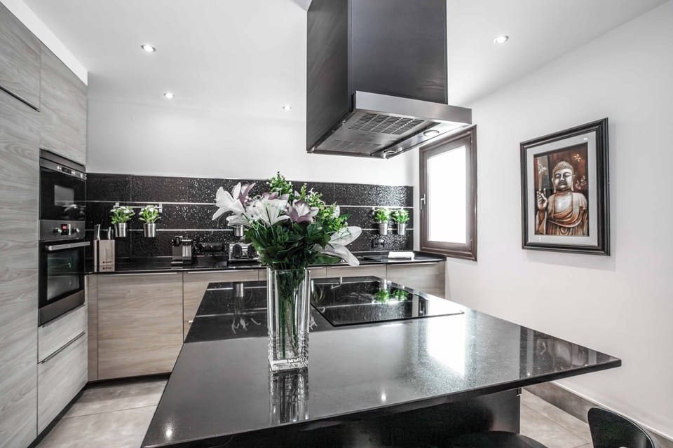 Villa (5 Bedrooms) | Interior
