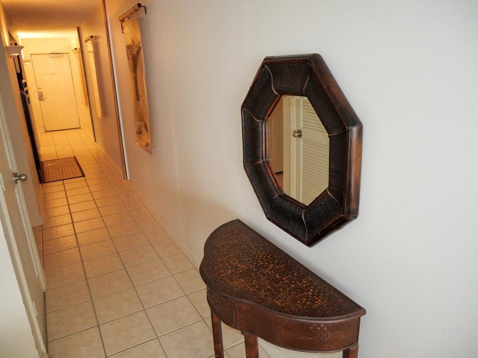 Condo, 1 Bedroom | Interior
