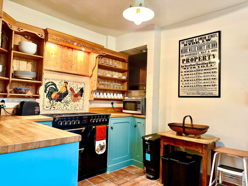 Zeta Cottage: Kitchen