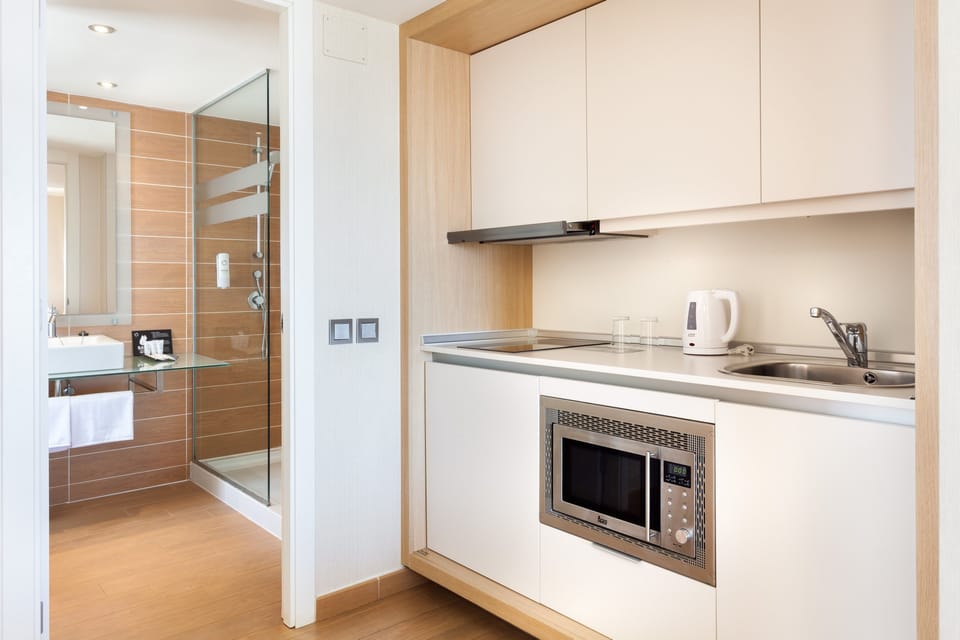 Mini-fridge, electric kettle
