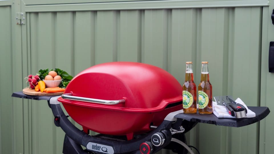Southern Comfort | Outdoor Entertaining Area | BBQ