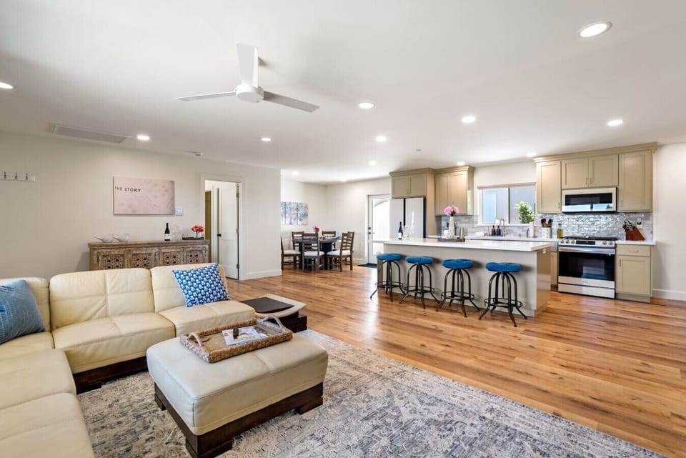 Spacious areas to spread out and relax with your guests at The Story, 1000 Kiler Canyon Road in Copia Vineyards.