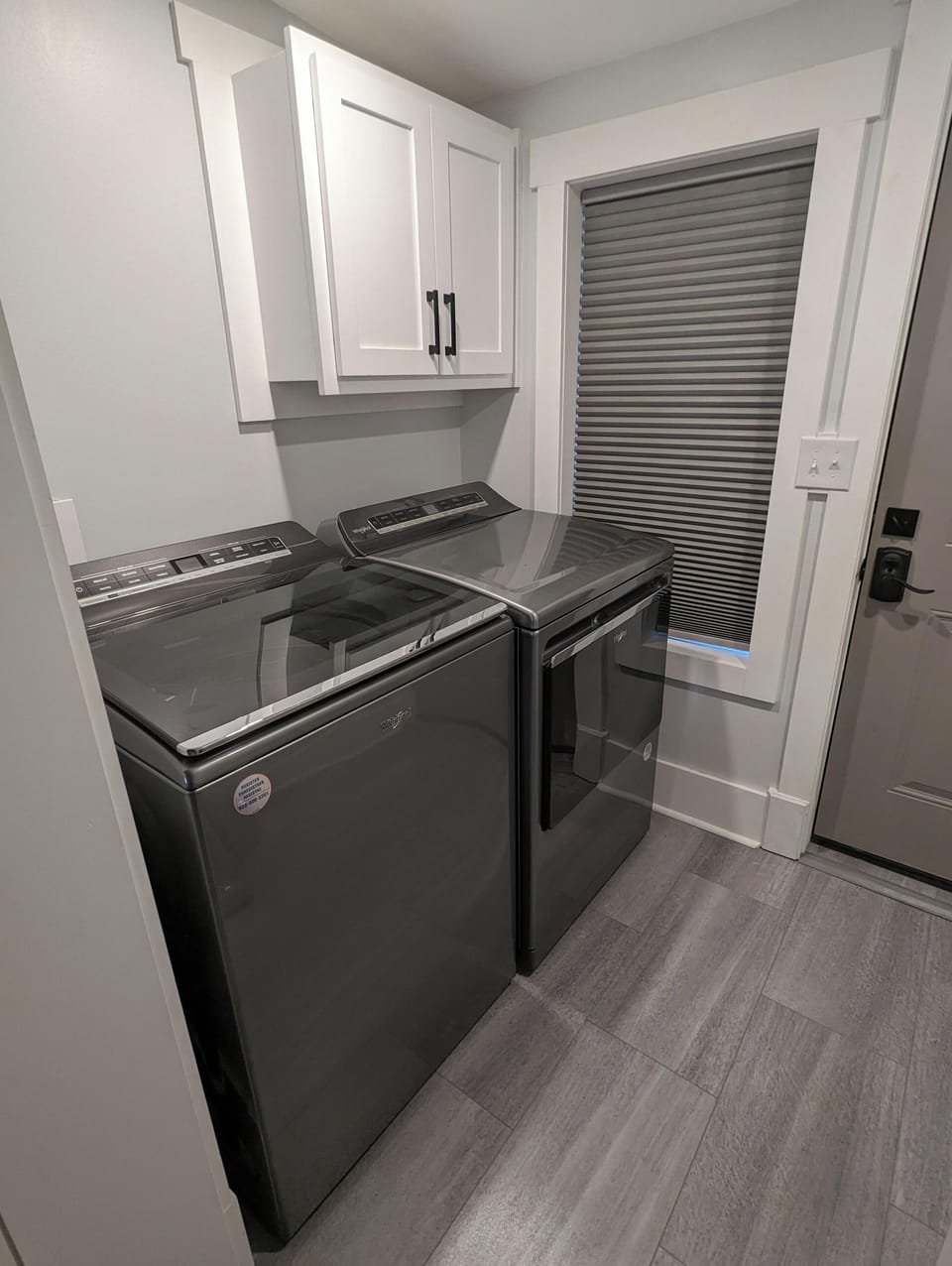 I love the wrinkle-free dryer