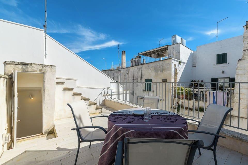 Apartment | Terrace/patio