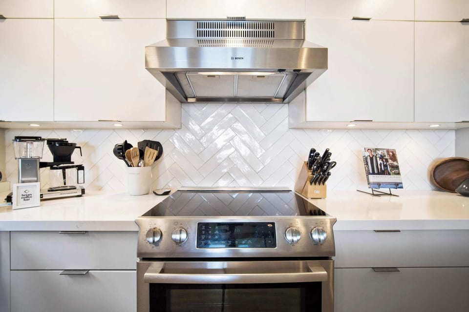 Kitchen | Polo Beach 108 in Wailea, Maui by Luxus Vacation Properties