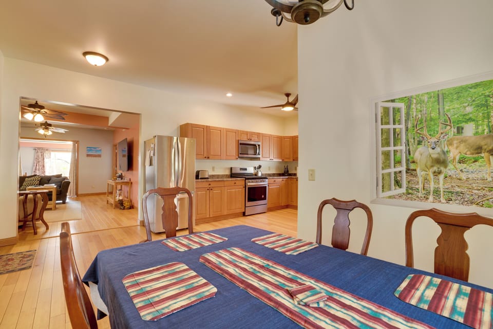 Dining Area | Dishware & Flatware Provided | 1st Floor