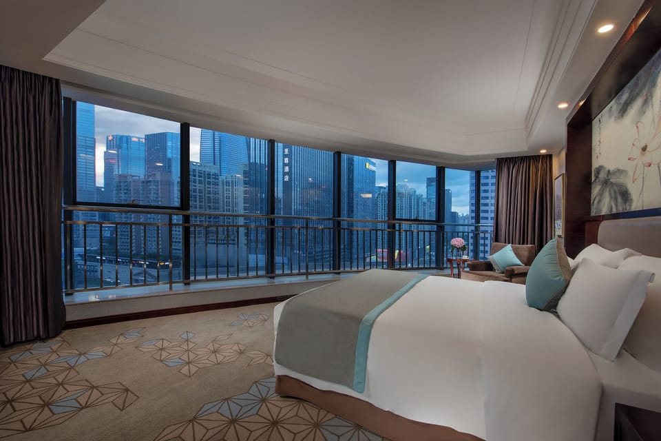 Business Suite, City View | In-room safe, desk, laptop workspace, iron/ironing board